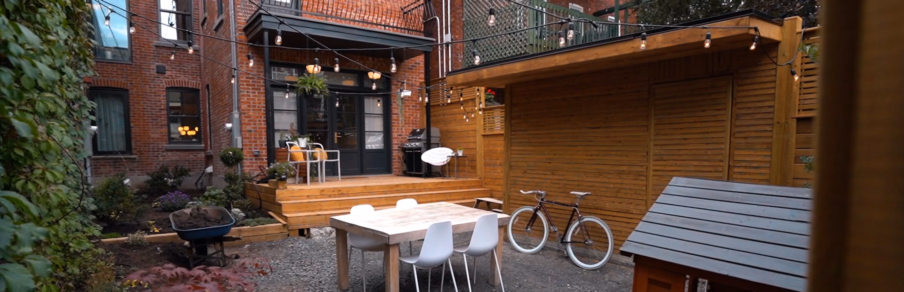Renovación completa de patio y jardín trasero