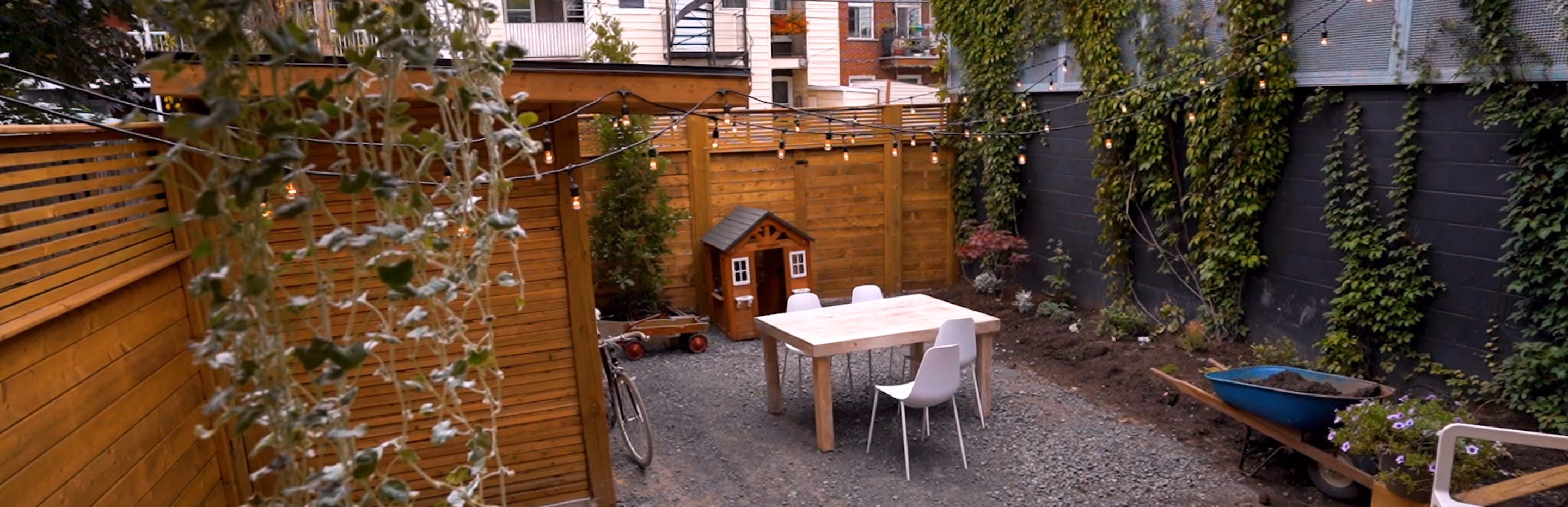 Renovación completa de patio y jardín trasero