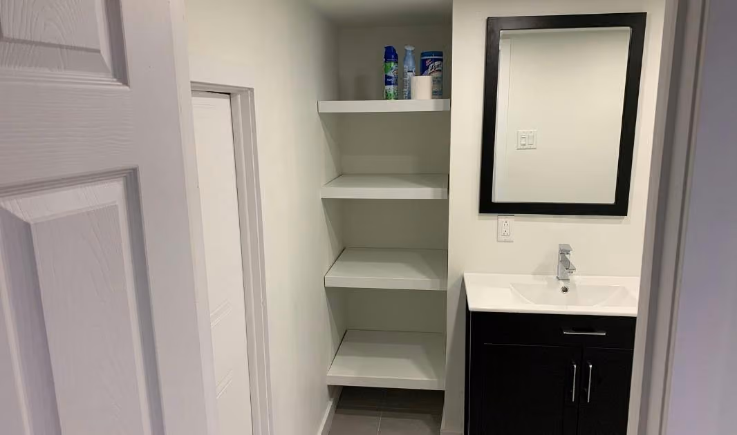 Baño nuevo en el sótano