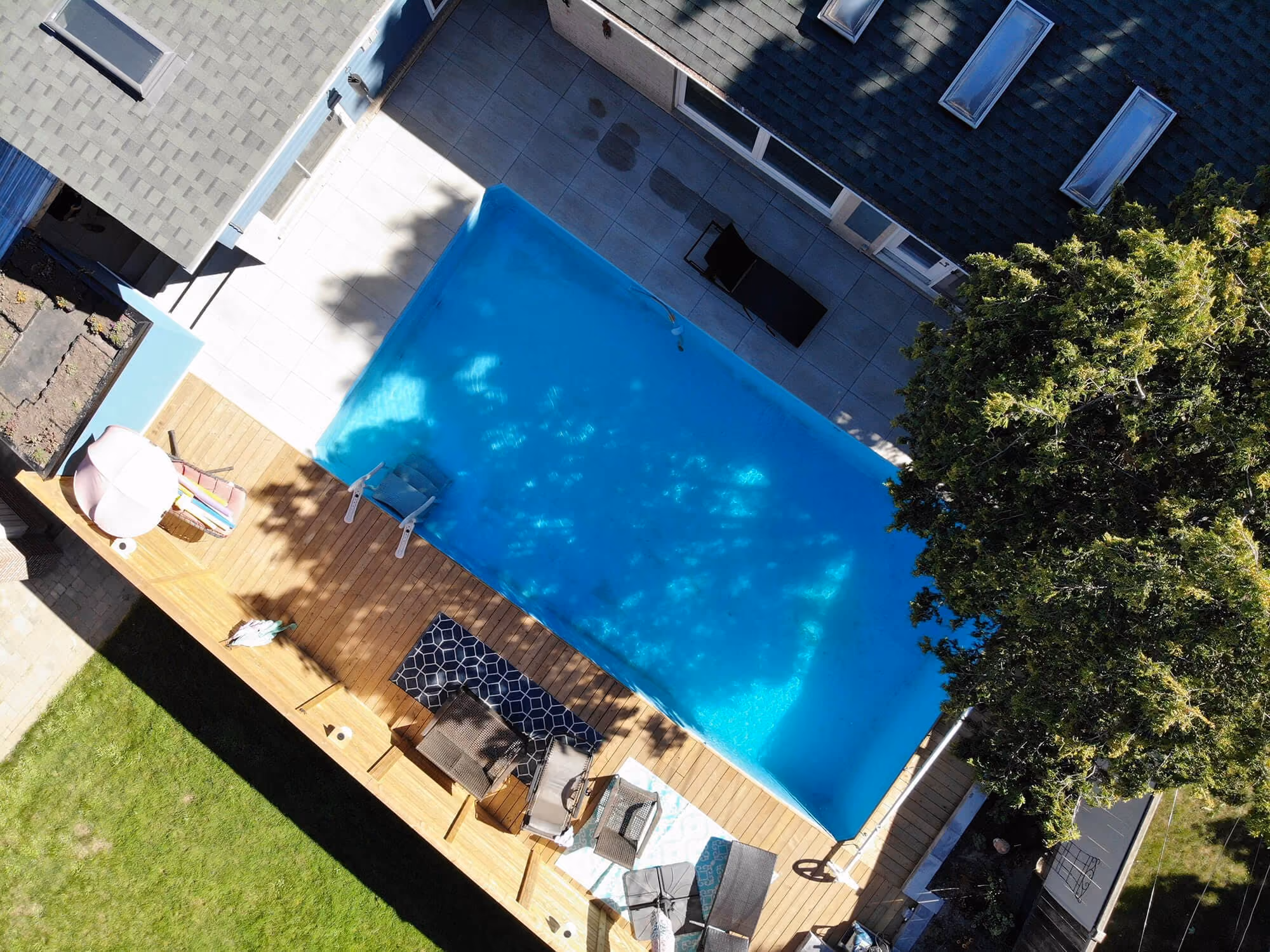 Renovación completa de patio trasero