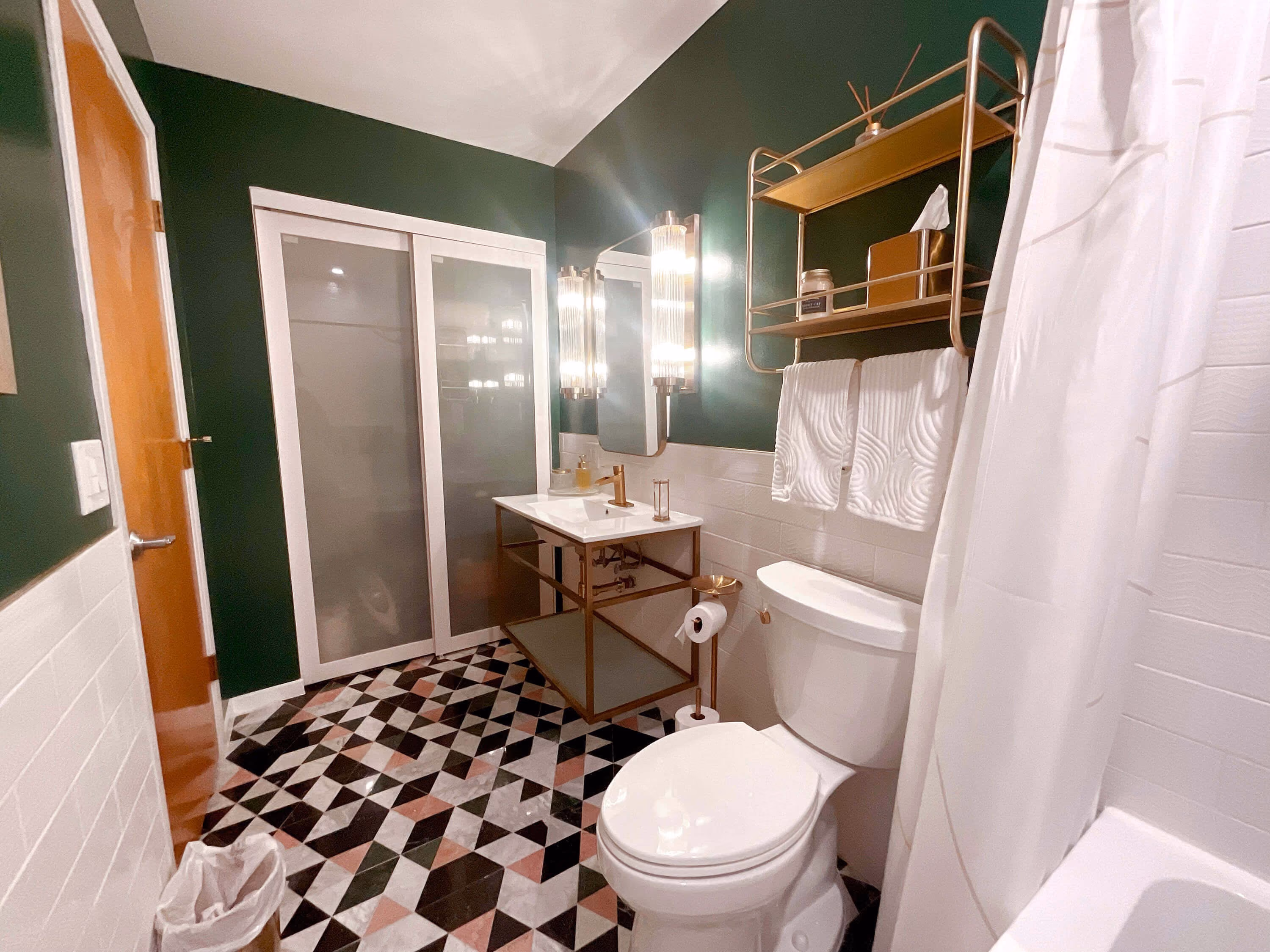 Remodelación de baño con un look moderno
