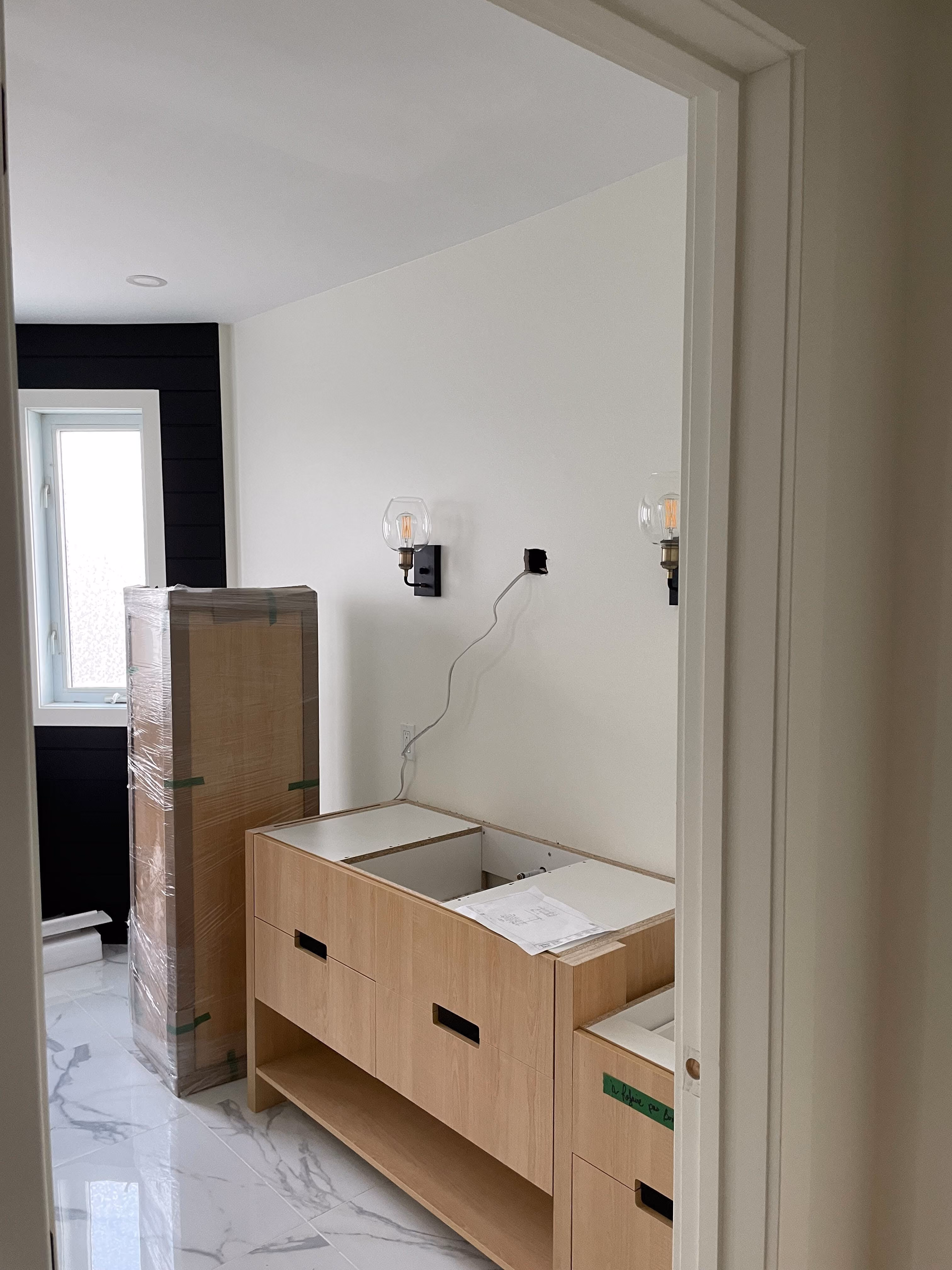 Proyecto en curso: un espacio fluido en esta casa moderna de Montreal