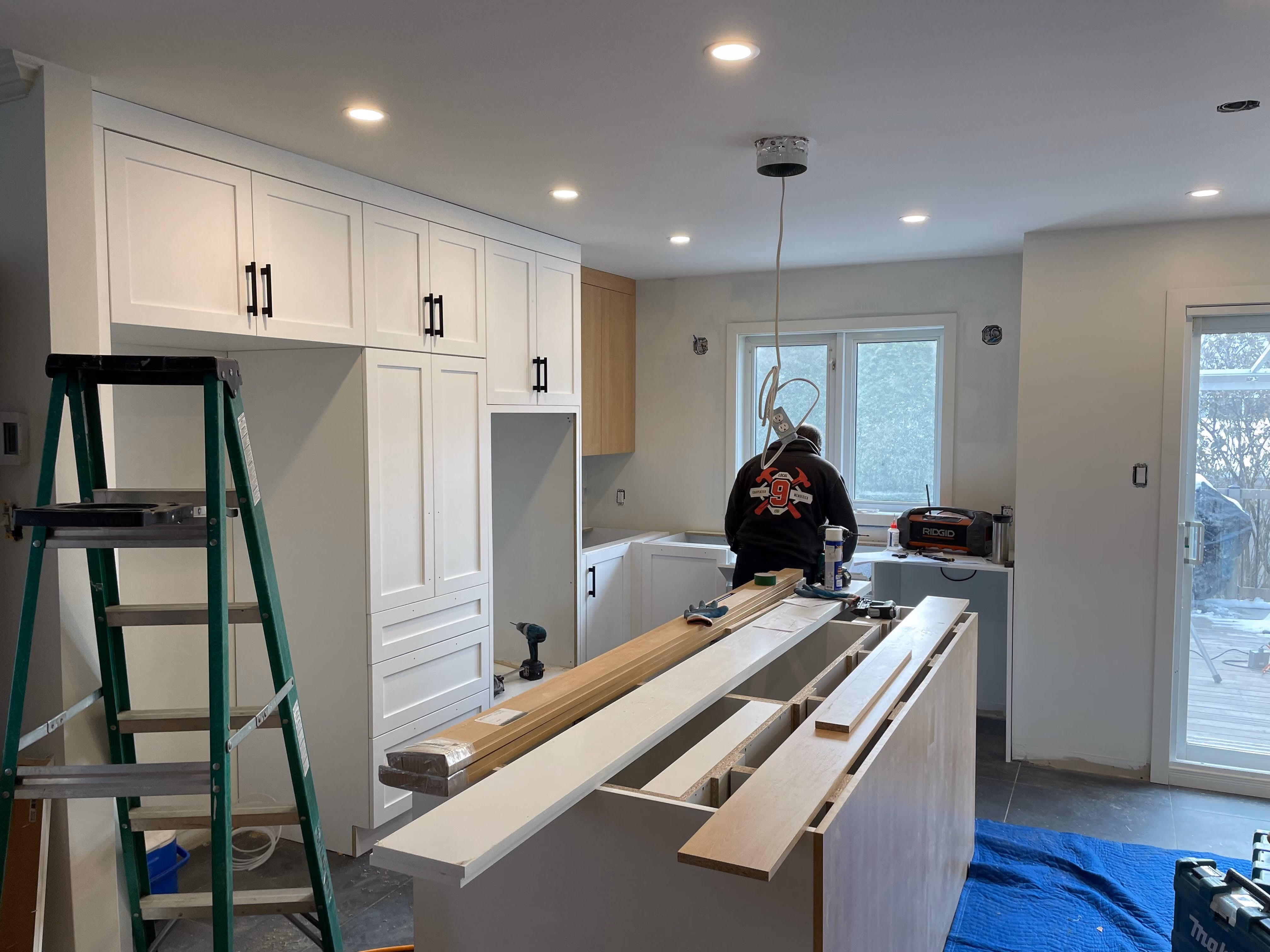 Proyecto en curso: un espacio fluido en esta casa moderna de Montreal