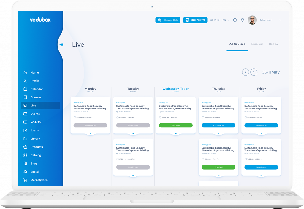 Vedubox Live Training module: weekly live lesson calendar inside the learning platform