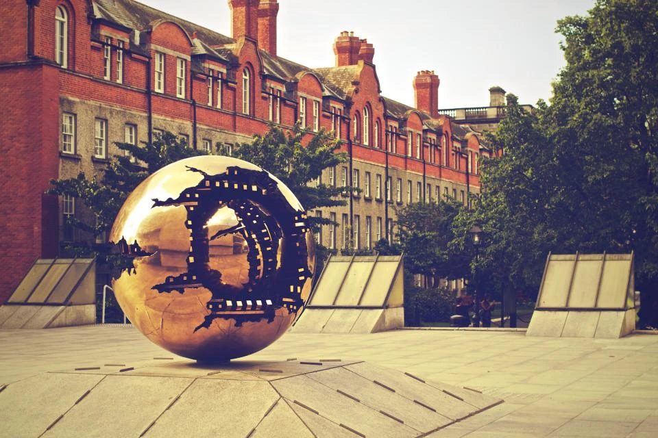 Schools & Universities