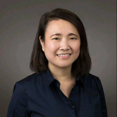 Betty Tran headshot