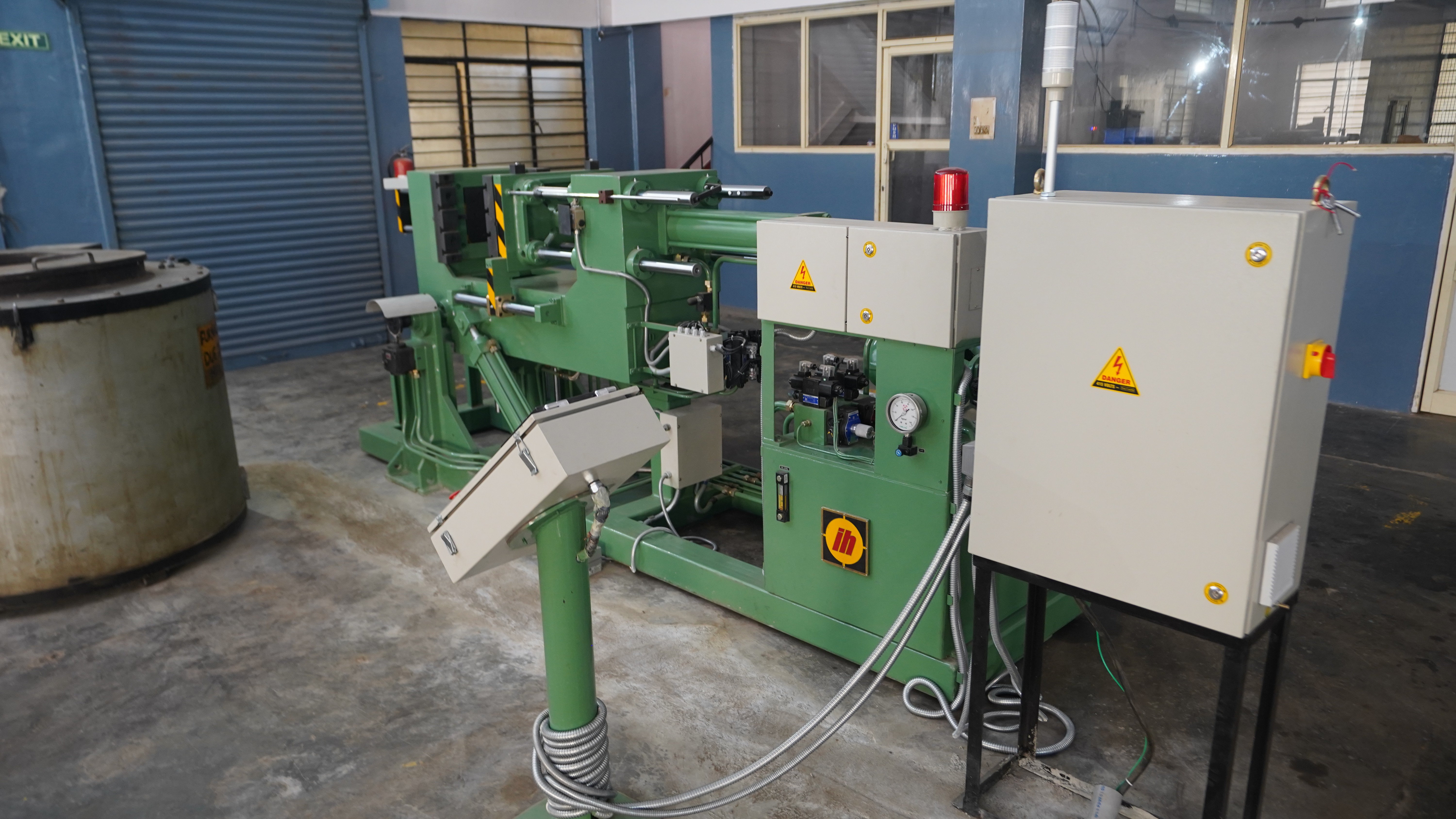 Gravity die casting