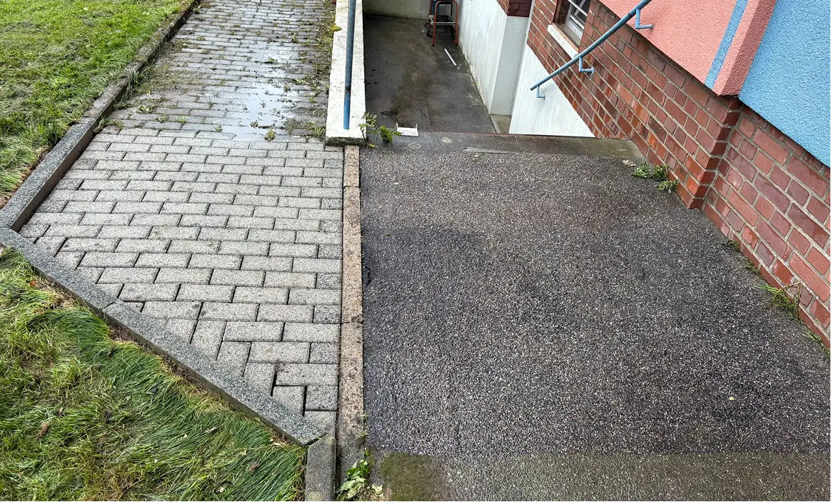 Pflasterreinigung