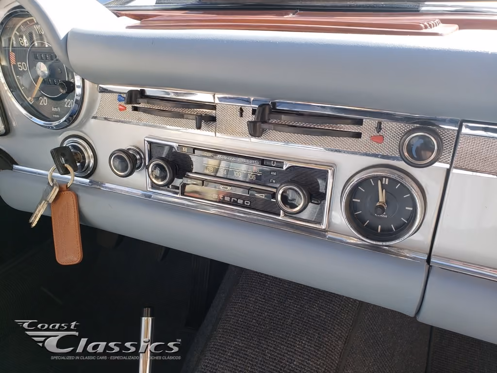 For Sale - 1971 Mercedes-Benz 280 SL