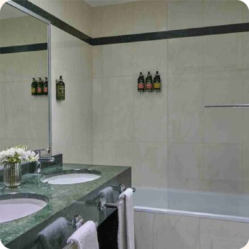 Le Claridge Fraser Suites