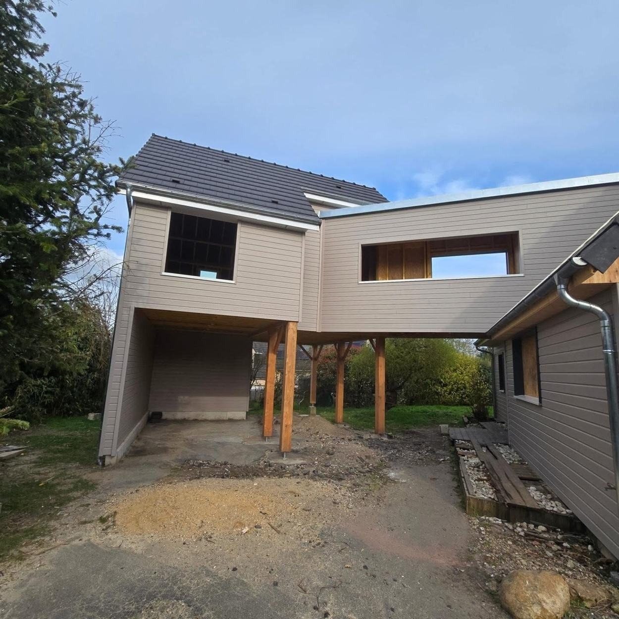 Extension ossature bois sur pilotis – Rouen