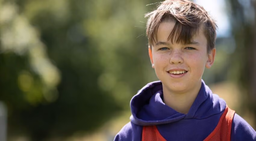 Para-Swimming Success for Theo