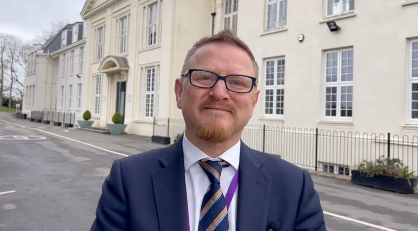 Mr Pavis' Video Newsletter: Friday 10th January