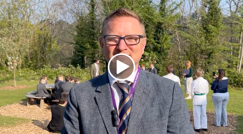 Mr Pavis' Video Newsletter: Friday 25th April