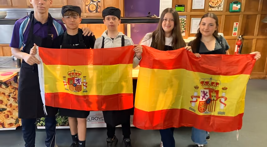 A Taste of Spain: International Students Cook Up a Feast