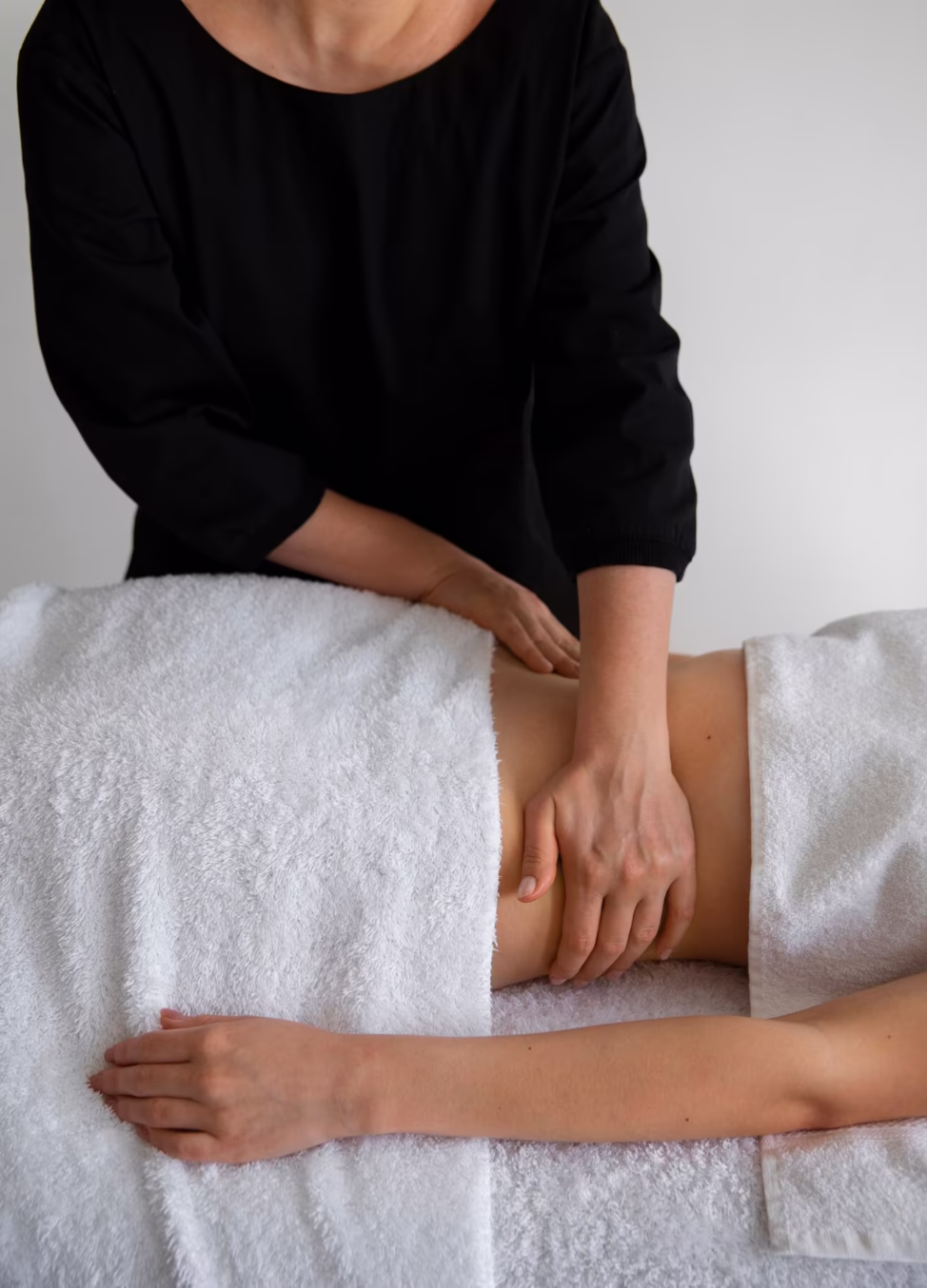 Manual lymphatic drainage massage