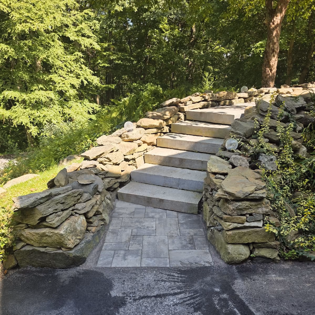 Durable retaining walls by Classic Outdoors in Connecticut.