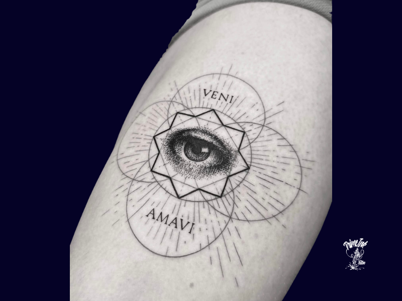 Fineline Tattoo