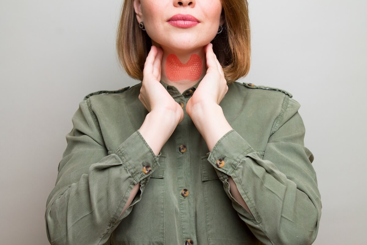 Understanding Thyroid Cancer Symptoms: What Are the Early Warning Signs?