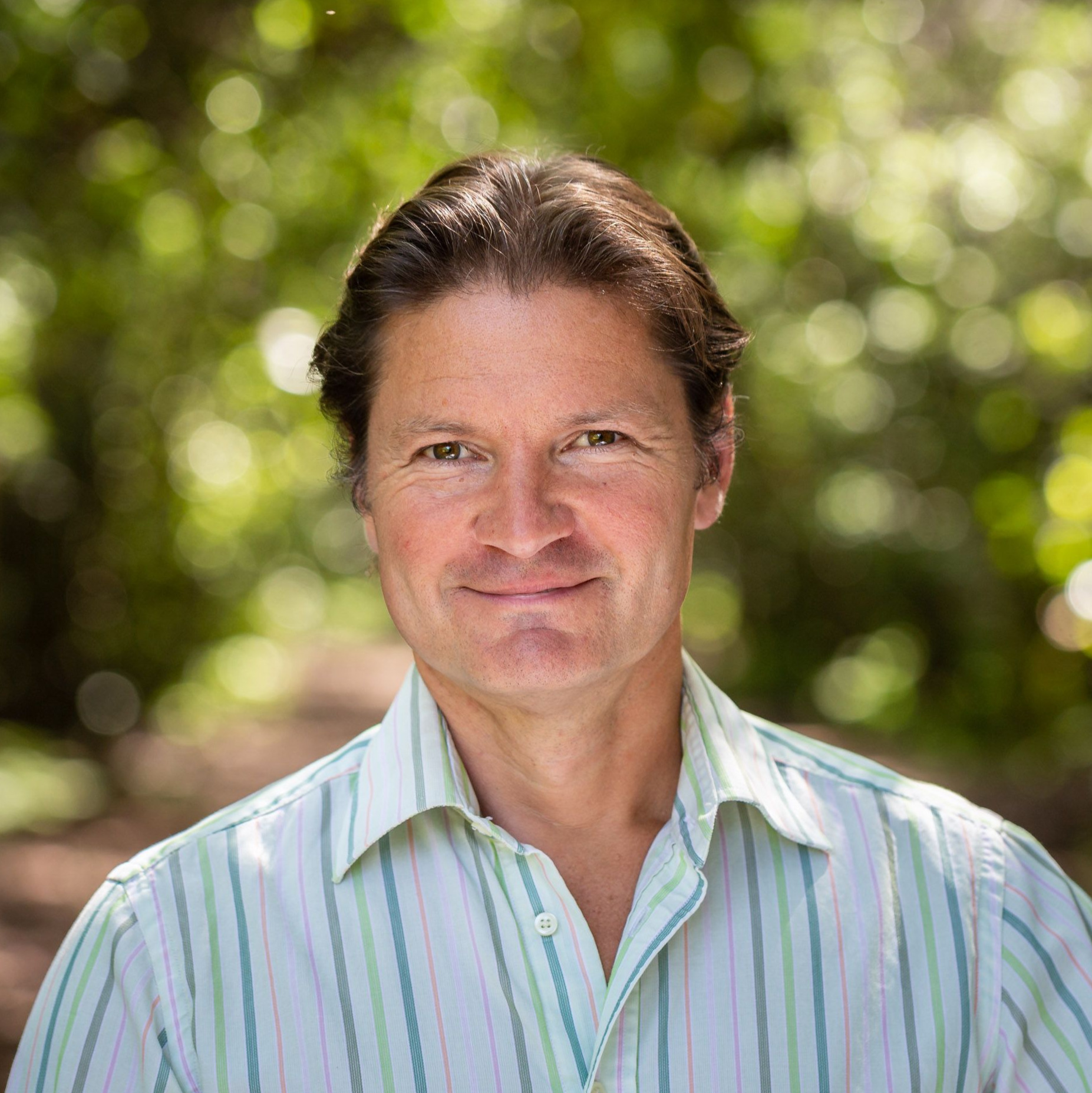 Giles Hutchins
