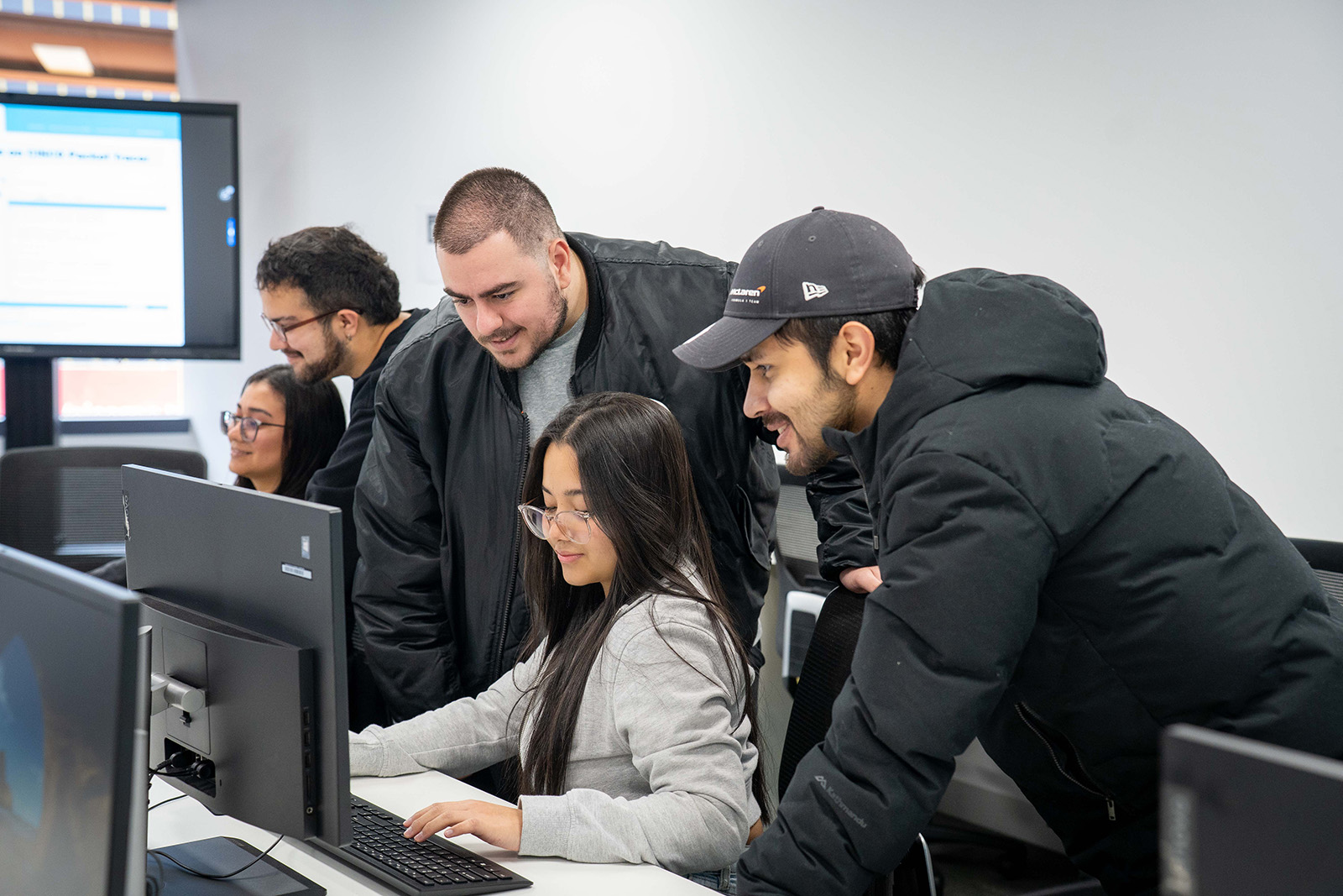 Certificate IV in Information Technology course at Danford College