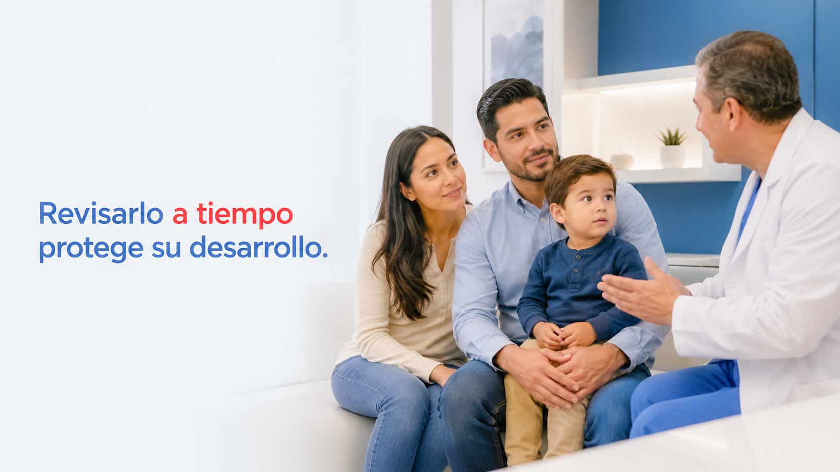 Padres consultan a un urólogo pediatra sobre la detección y atención oportuna de testículos no descendidos.
