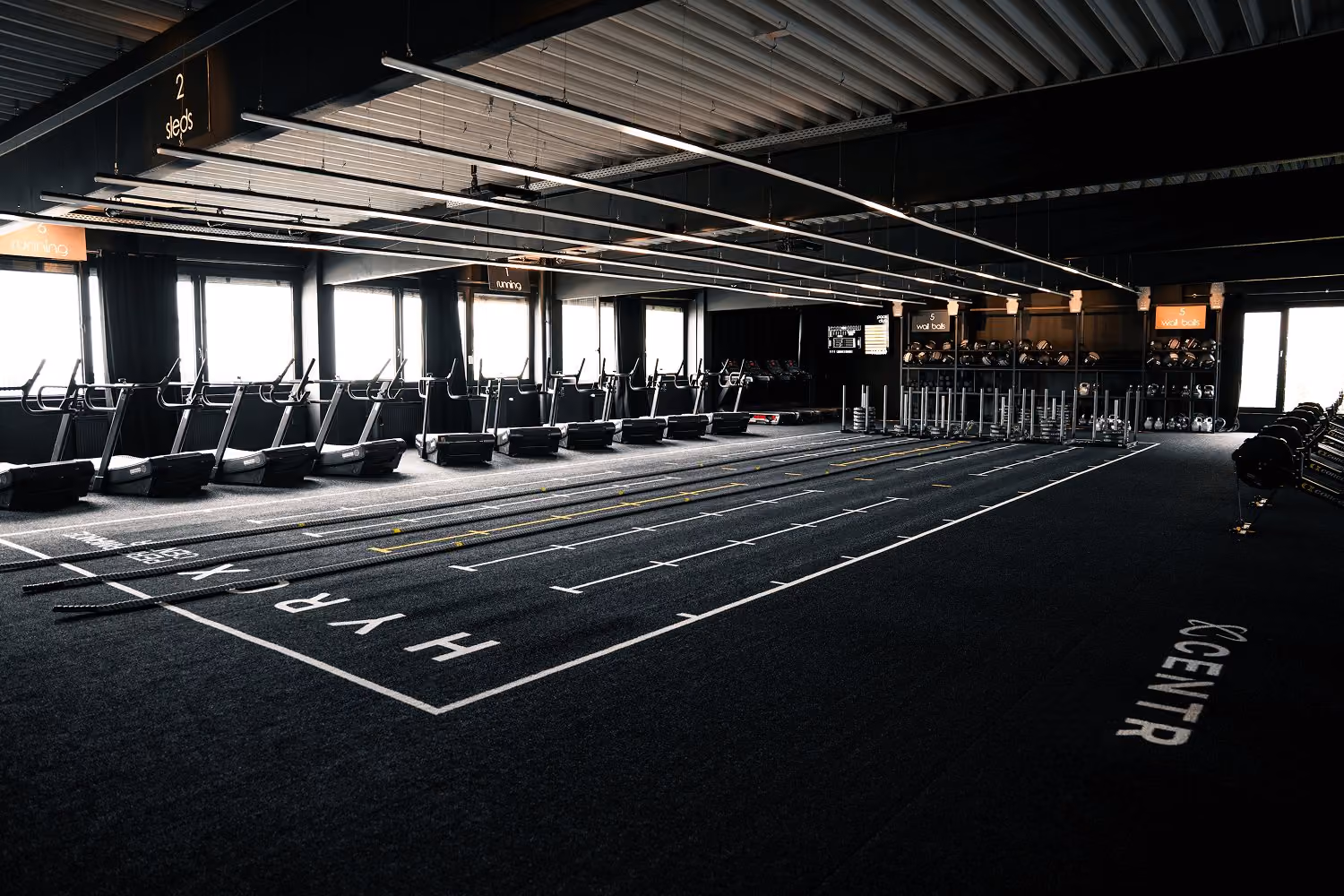 the open floor and sled lanes at pace club munich
