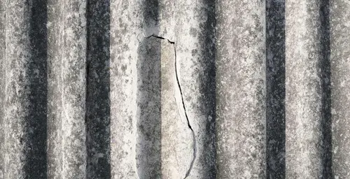 Faux-plafond et calorifugeage dans un bâtiment ancien