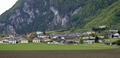 Bâti rural aux Évouettes, commune de Port-Valais