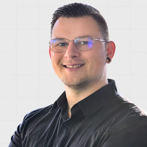 Porträt von Pascal Hartmann, Technischer Projektmanager bei Bnewable