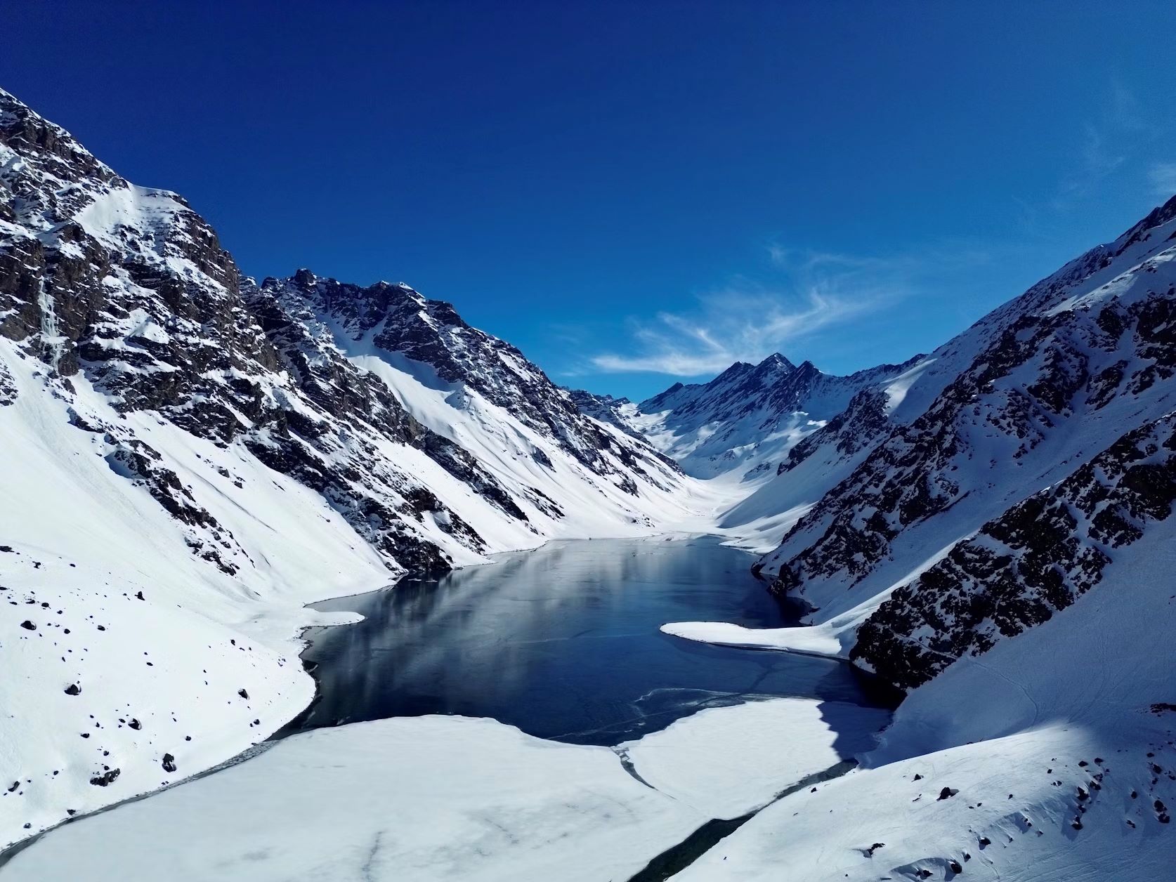 Portillo e Laguna del Inca.