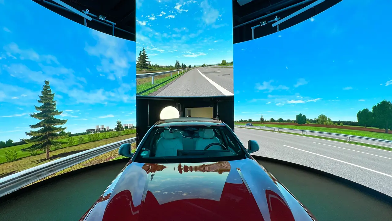 Tor der BMW Fahrsimulation, Ansicht 5