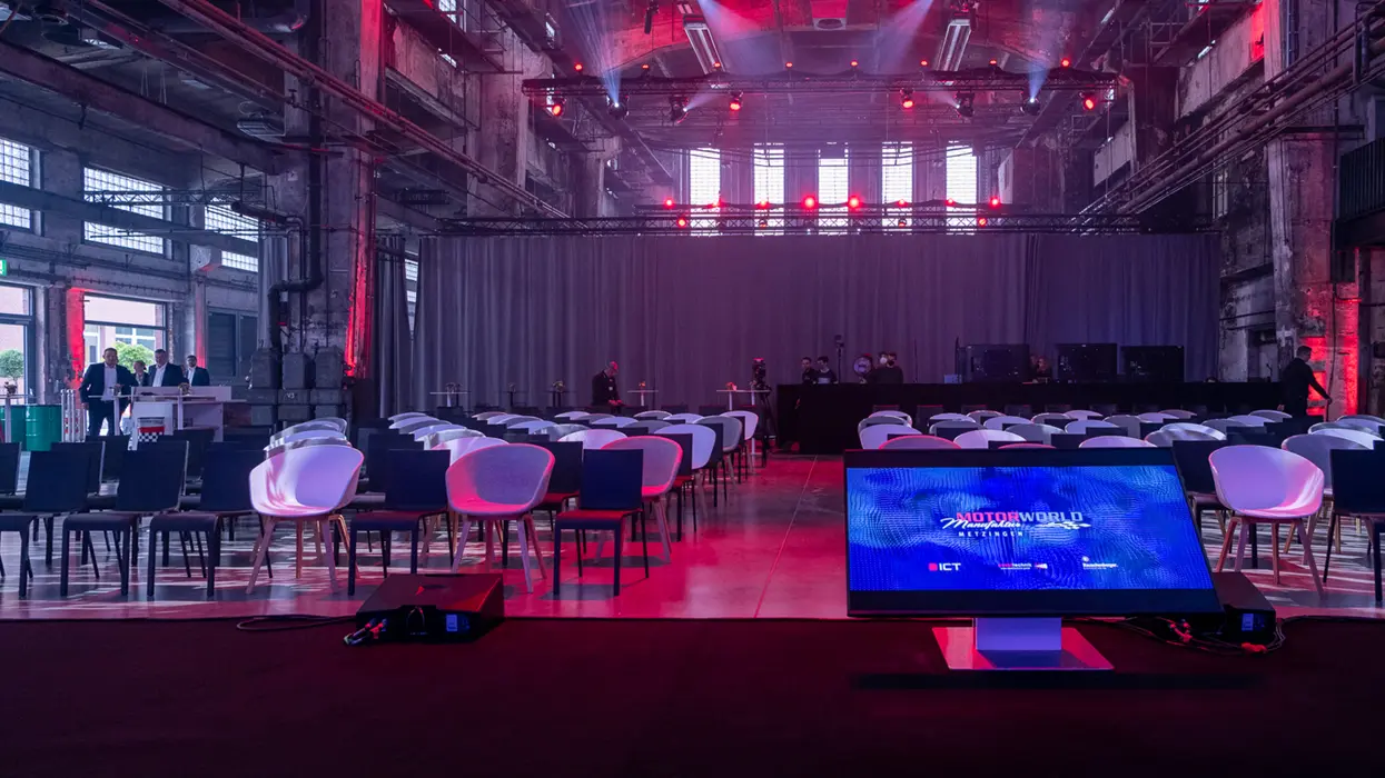 Projektansicht 8 zu „Eröffnung – Grand Media Stage“