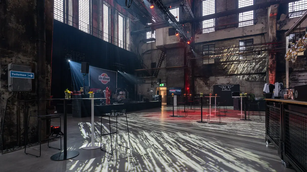 Medientechnik der Grand Media Stage in der Motorworld, Ansicht 9