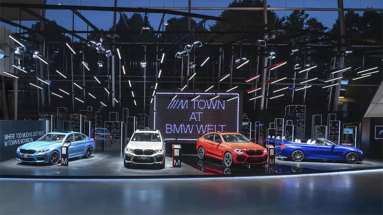 Project view 3 of “BMW Welt – M Town”
