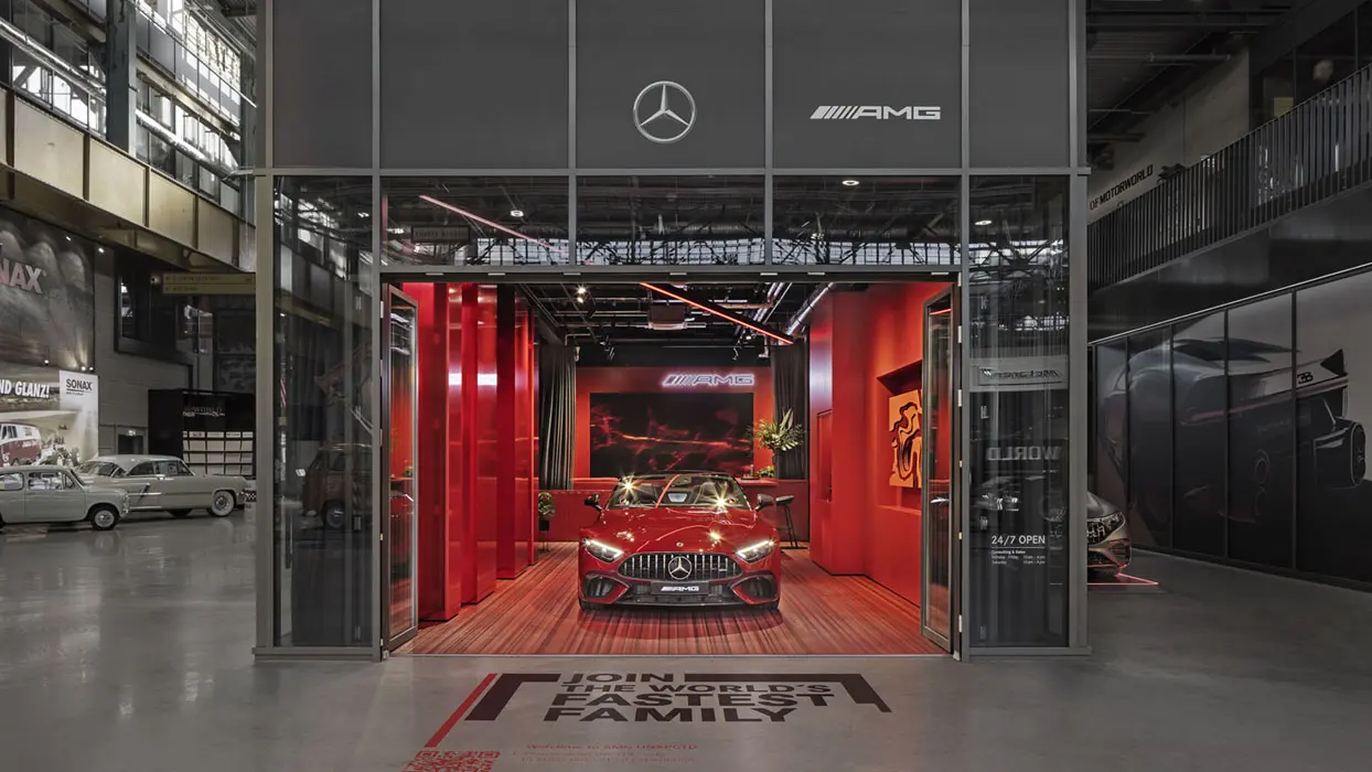 Project view 1 of “AMG UNXPCTD – Retail Store”