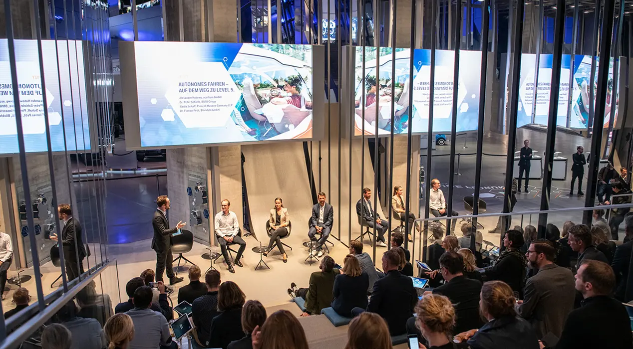 BMW Future Forum, view 6