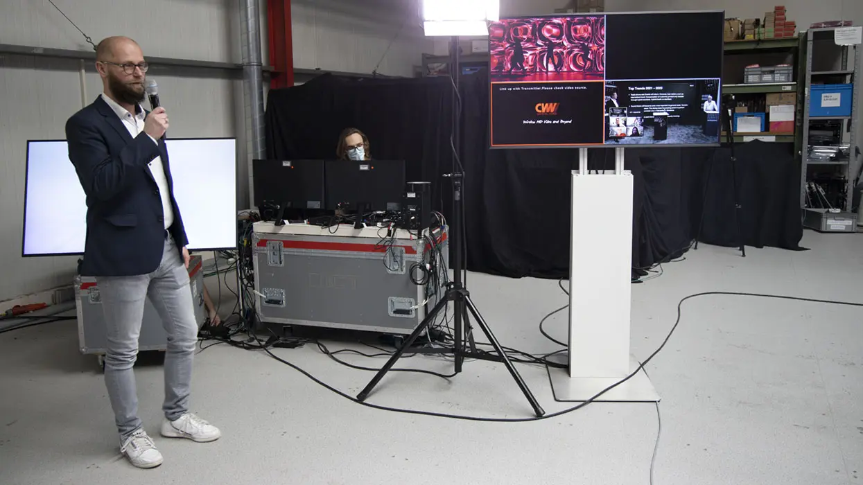 Production control and equipment of the Hybrid Kit, view 5