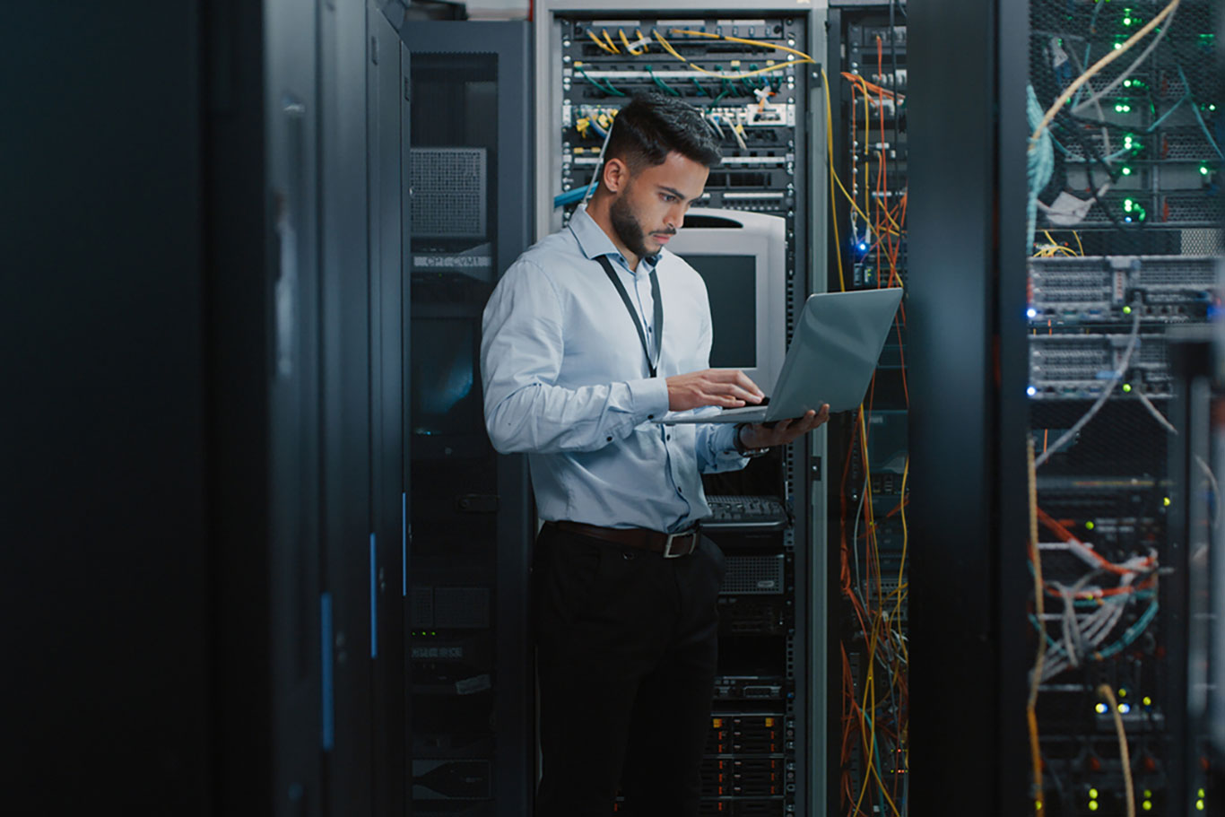 How 24/7 Monitoring Actually Prevents Downtime