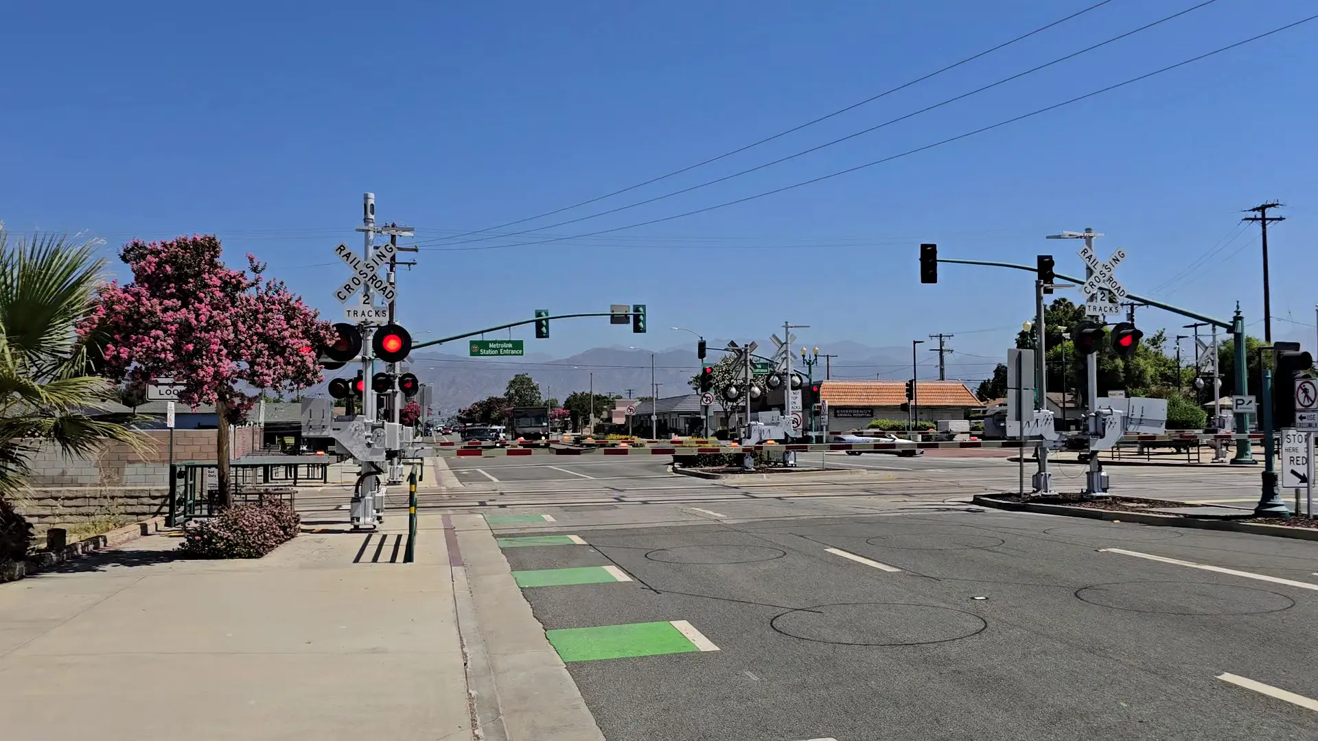 Citrus Avenue Railroad Crossing Safety & Quiet Zone Improvements — existing rail-crossing condition 1