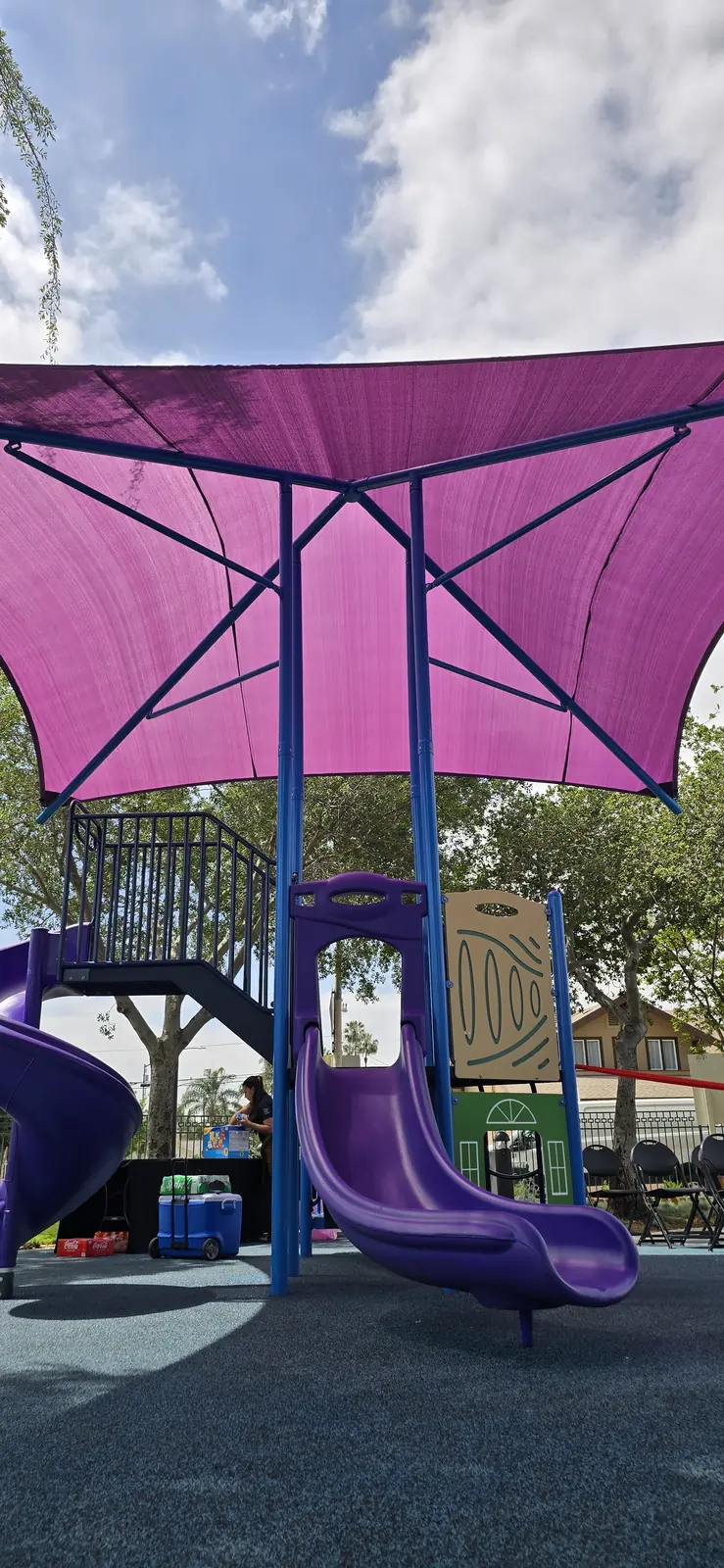 Chesley Park Roundabout / Public Realm Improvements — 20250507_110616