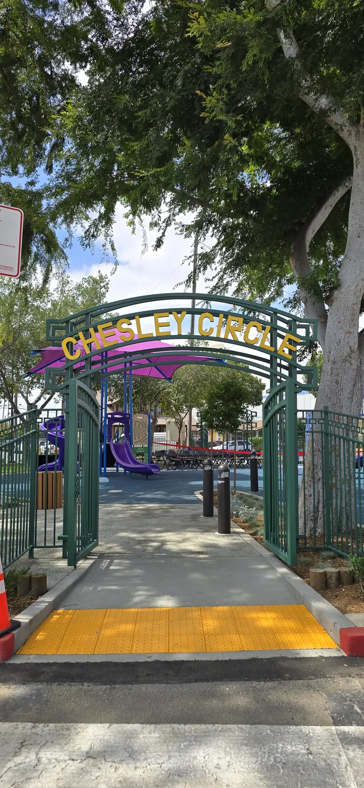 Chesley Park Roundabout / Public Realm Improvements — 20250507_110533