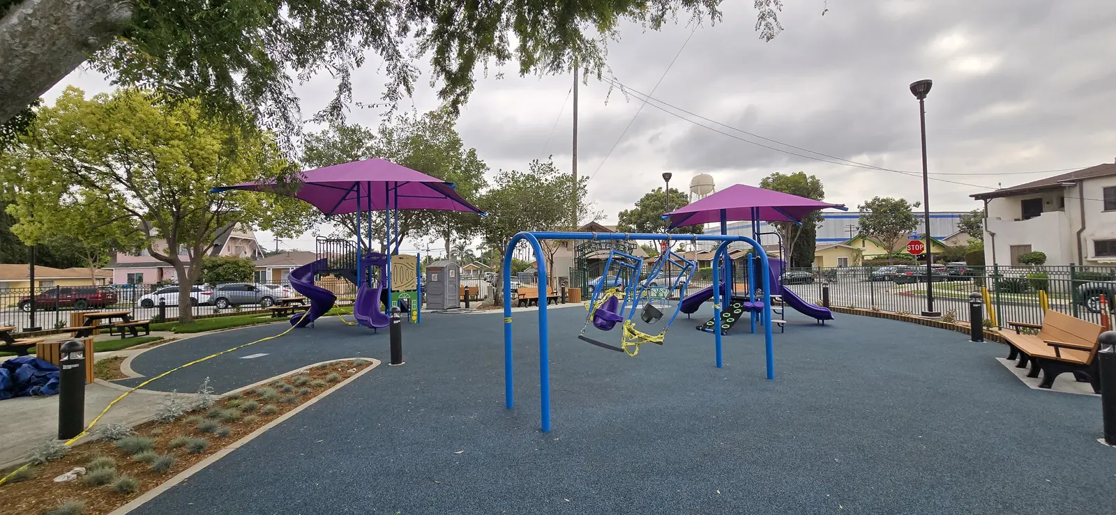 Chesley Park Roundabout / Public Realm Improvements — 20250423_160632