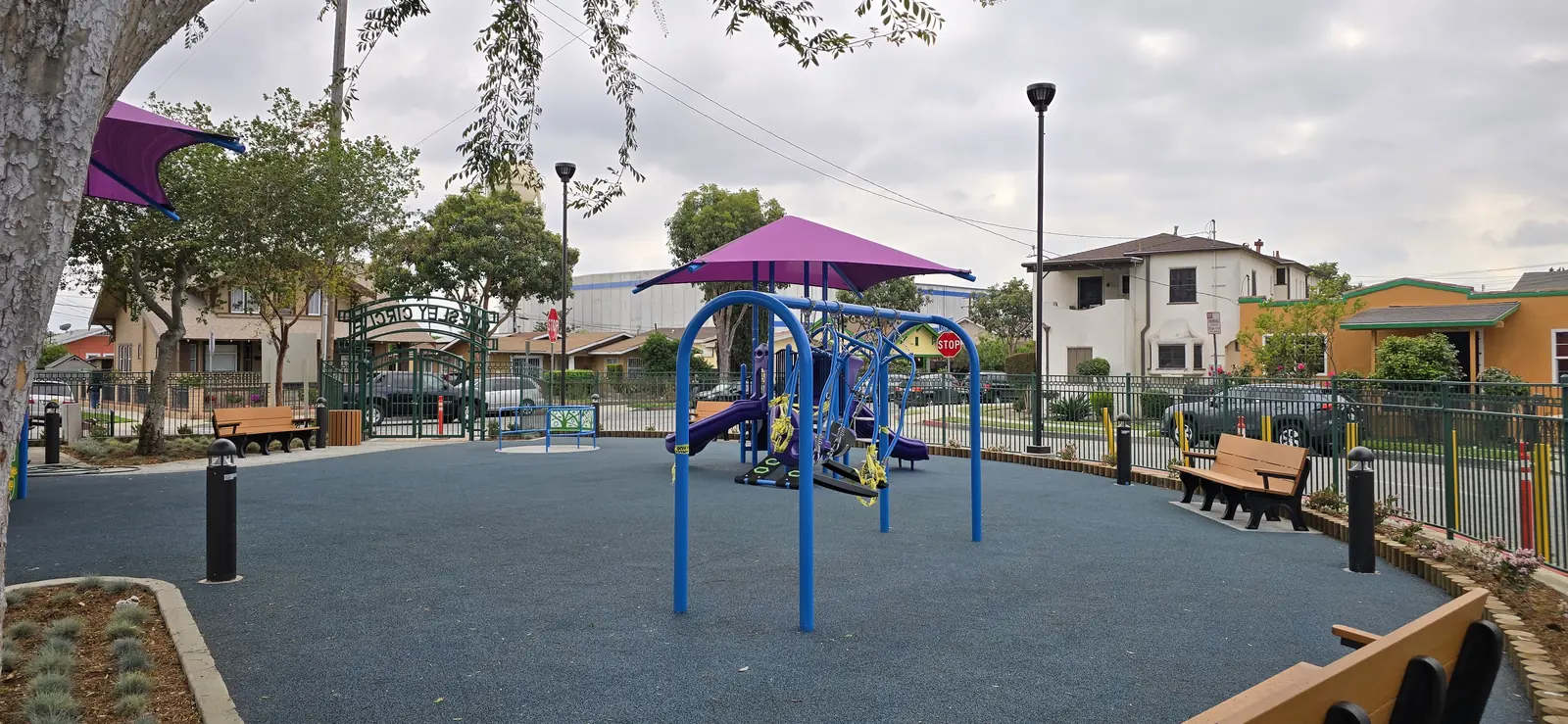 Chesley Park Roundabout / Public Realm Improvements — 20250423_160337