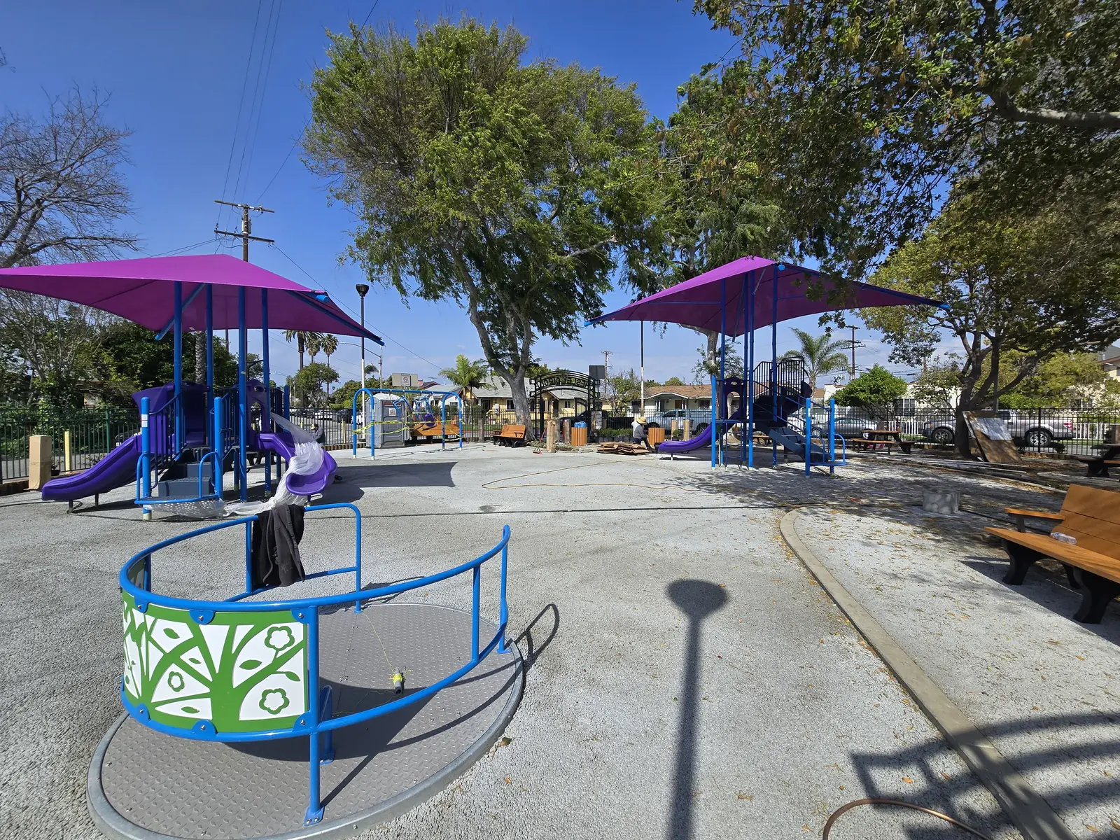 Chesley Park Roundabout / Public Realm Improvements — 20250328_152516