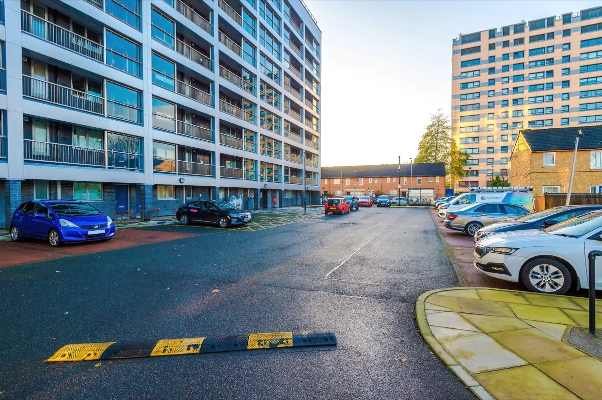 Inside 26 Fulton Court in Hulme, Manchester, photo 7