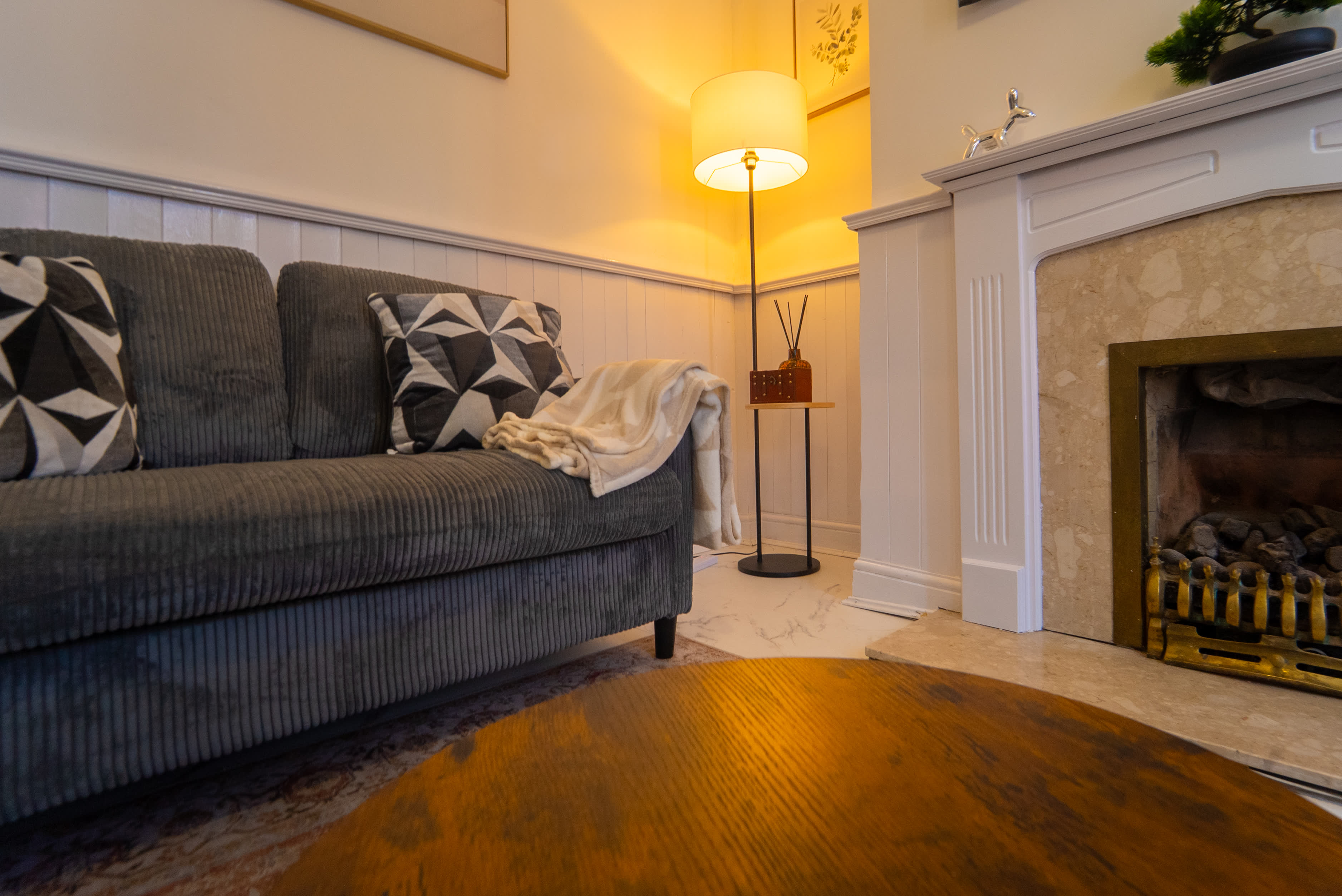 27 Agnes Street, Levenshulme — gallery photo 01