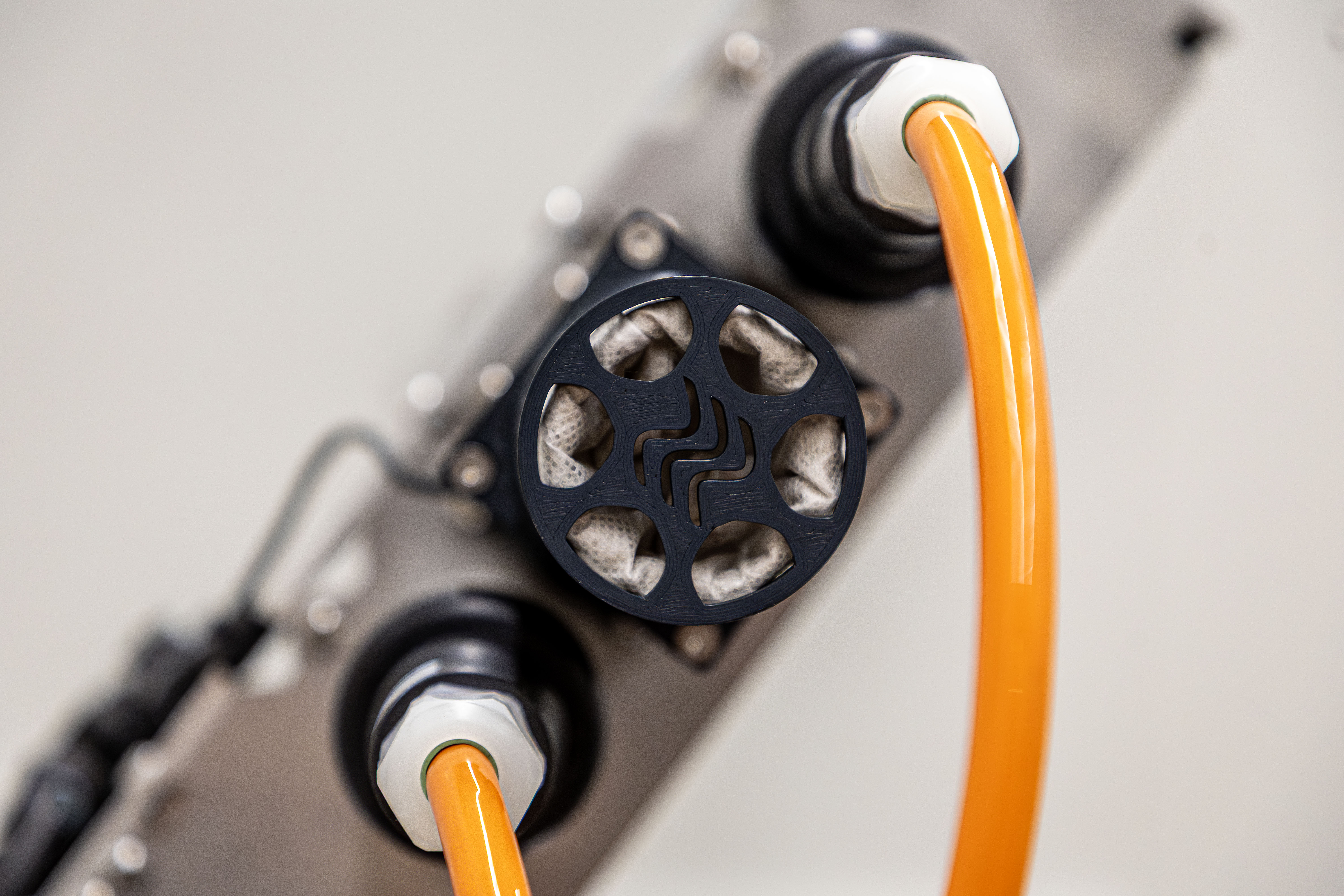 Lamp temperature management inside a disinfection module