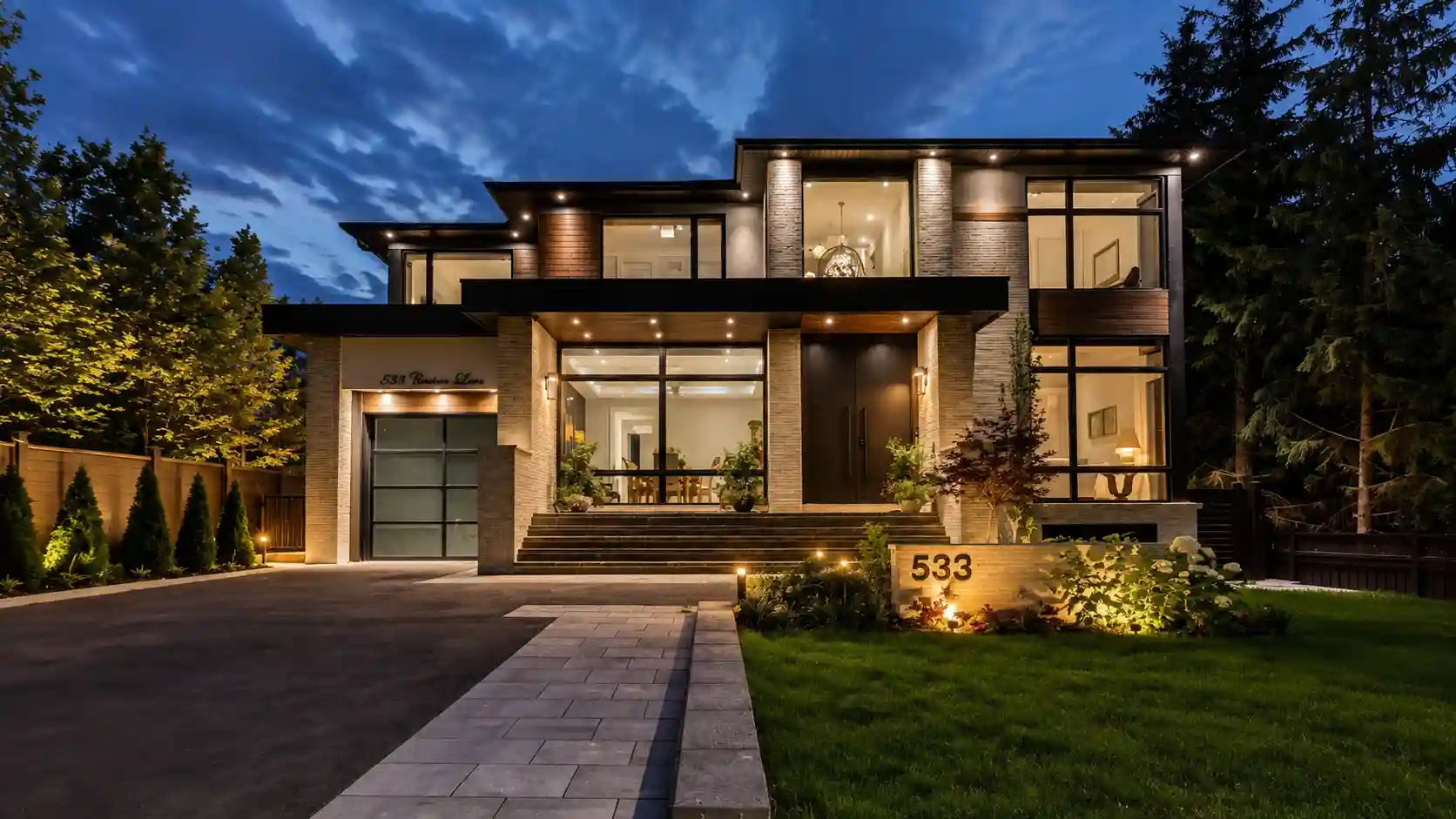 What the Custom Home Building Process in Toronto Looks Like at a Glance