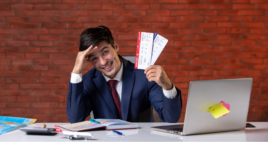 Building a knowledge base that actually deflects tickets